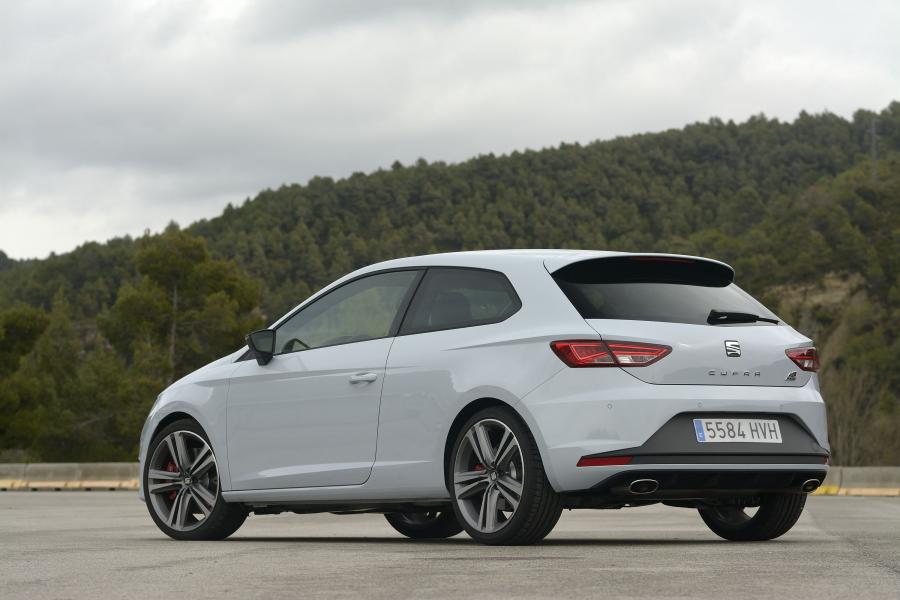 Seat Leon Cupra 280 2014 года  (UK) (фото 11 из 66)